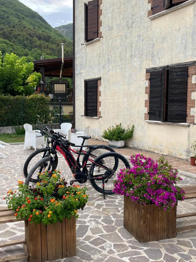 Casa Vacanze Vecchio Frantoio Residenza Moraiolo 스폴레토 외부 사진